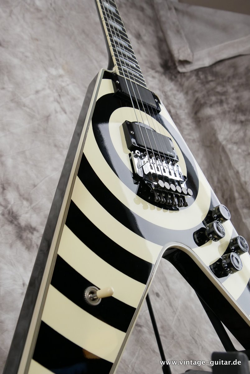 Gibson-Zakk-Wylde-2007-limited-editiom-080-014.JPG