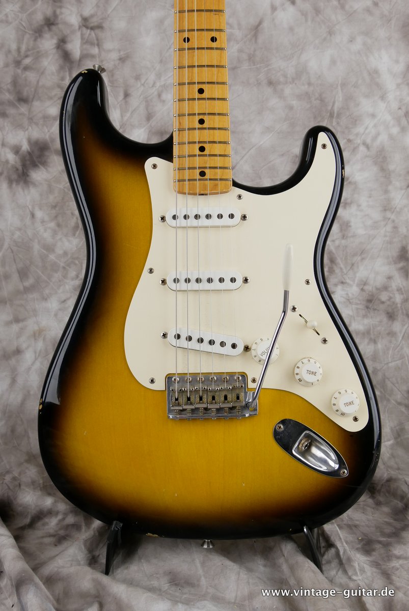 Fender-Stratocaster-1956-Relic-Custom-Shop-2004-002.JPG