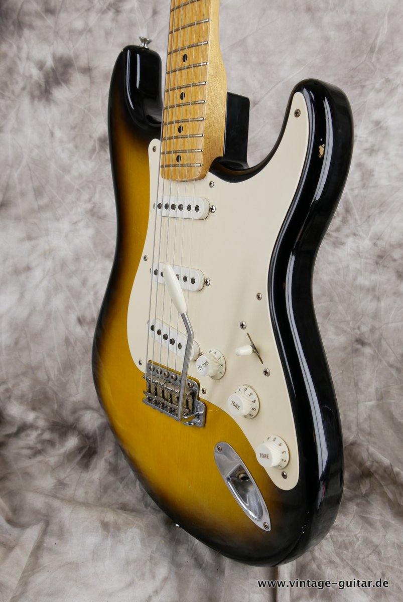 Fender-Stratocaster-1956-Relic-Custom-Shop-2004-006.JPG