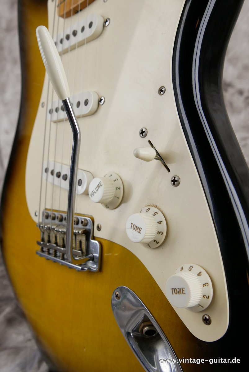 Fender-Stratocaster-1956-Relic-Custom-Shop-2004-020.JPG