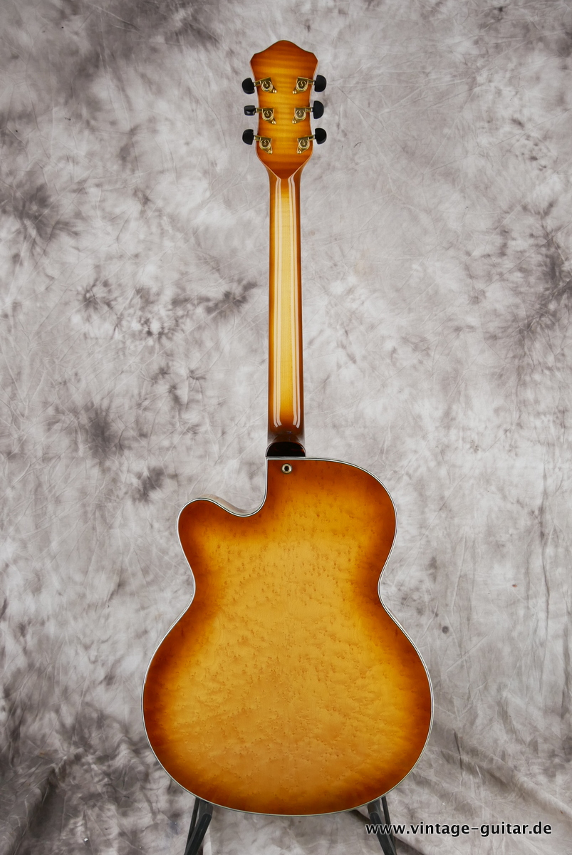 Hutchins_Buckingham_by_Hoefner_sunburst_2012-002.JPG