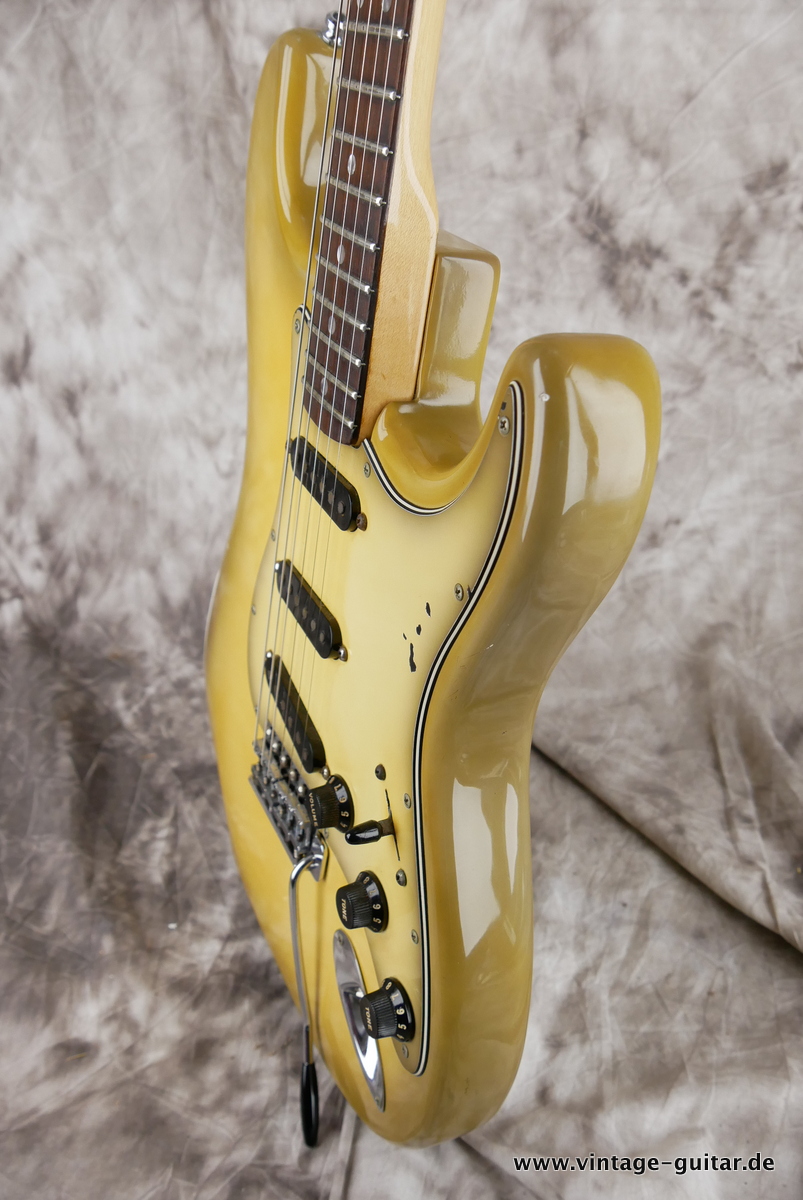 Fender_Stratocaster_antigua_1979-006.JPG