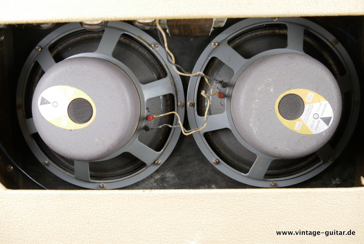 img/vintage/4209/Fender_Twin_Amp_blonde_JBL_1963-009.JPG