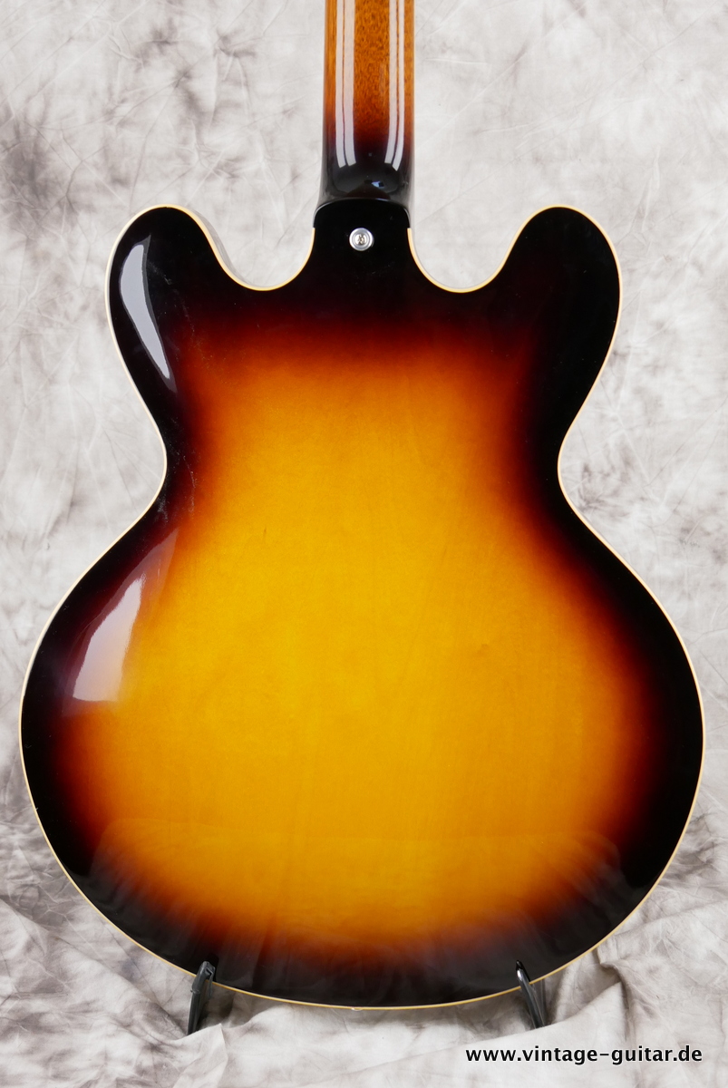 Gibson_ES_335_59_Custom_Shop_sunburst_2009-004.JPG