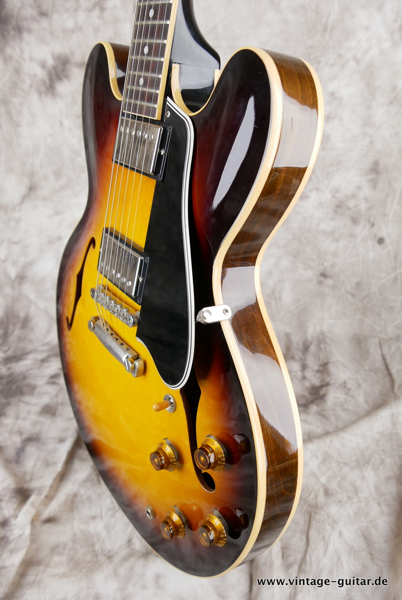 Gibson_ES_335_59_Custom_Shop_sunburst_2009-006.JPG