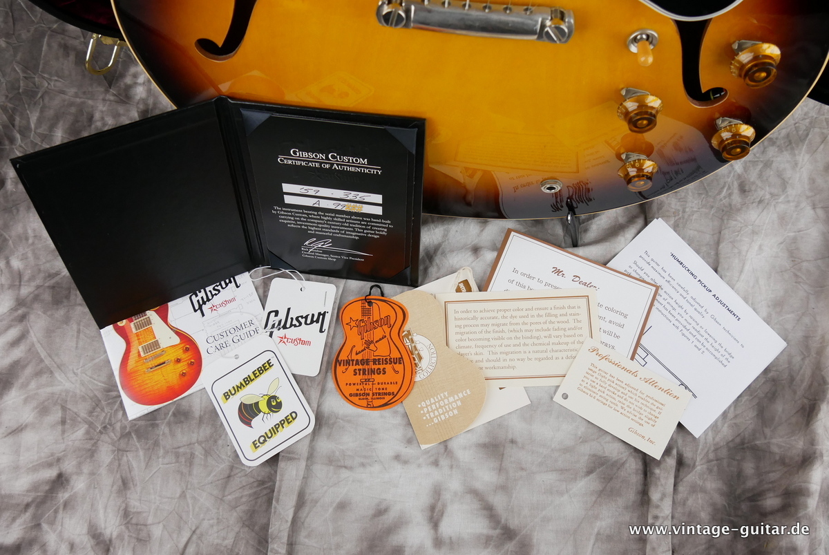 img/vintage/4212/Gibson_ES_335_59_Custom_Shop_sunburst_2009-015.JPG