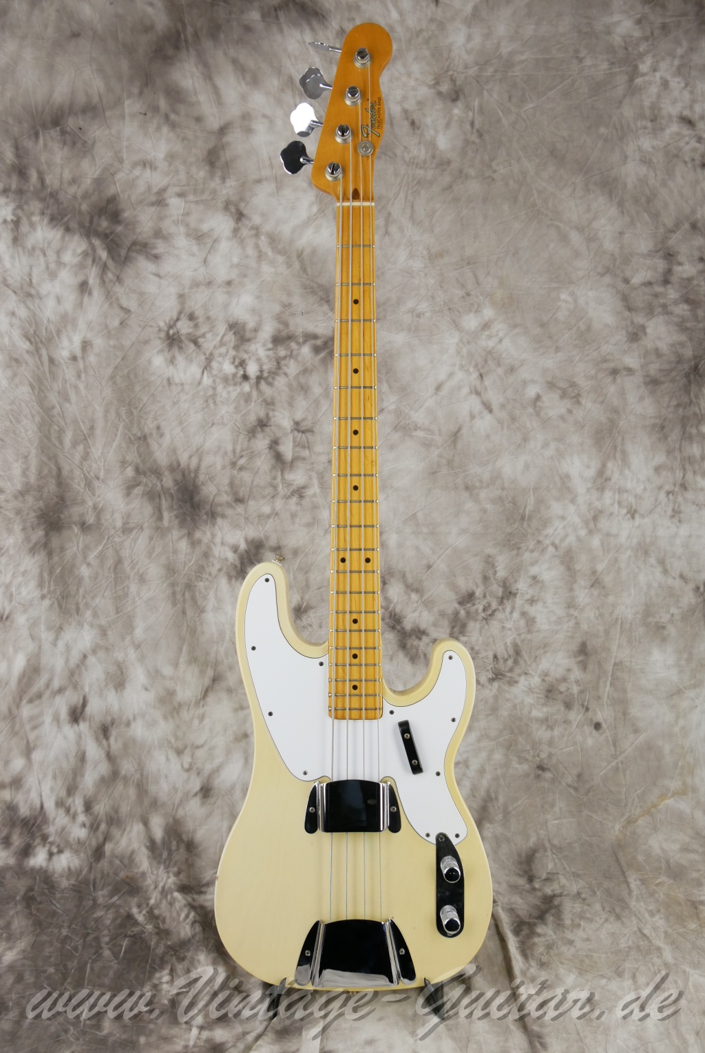 Fener-Telecaster-Bass-1968-blond-all-original-001.jpg