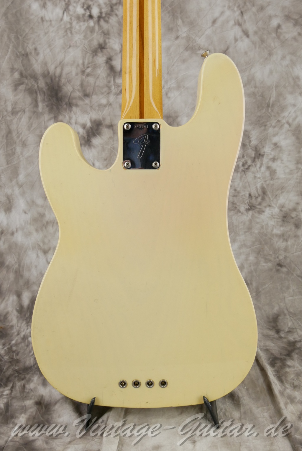 Fener-Telecaster-Bass-1968-blond-all-original-008.jpg