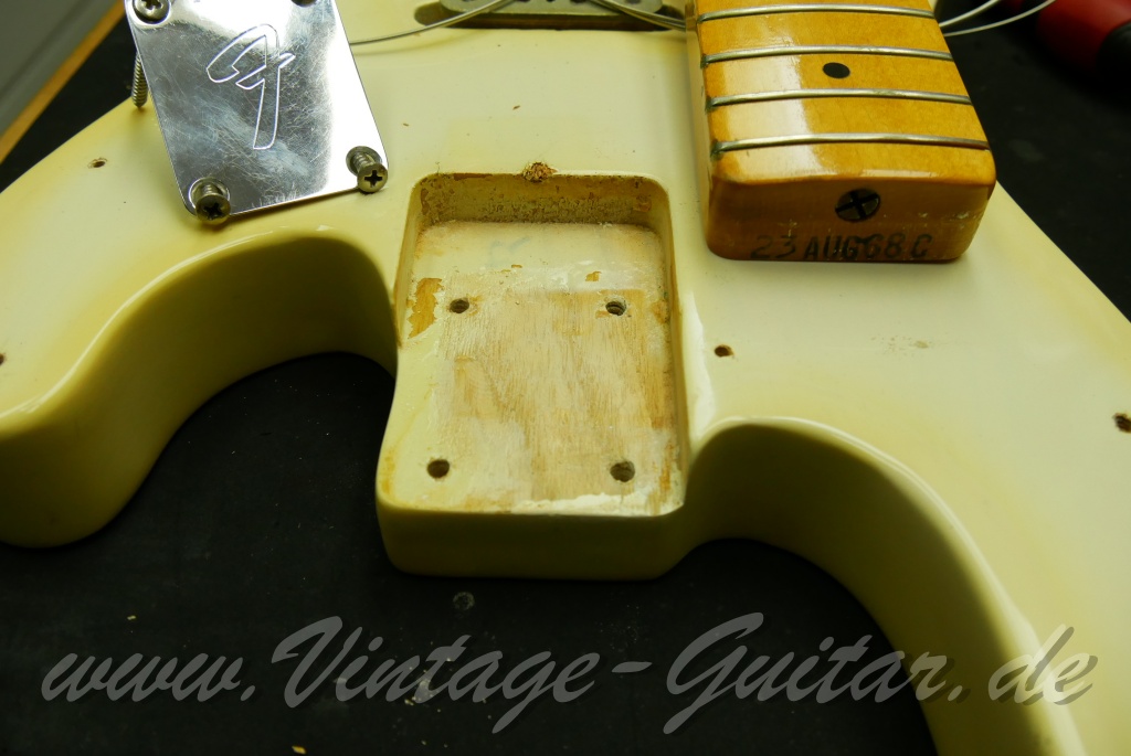 Fener-Telecaster-Bass-1968-blond-all-original-019.jpg