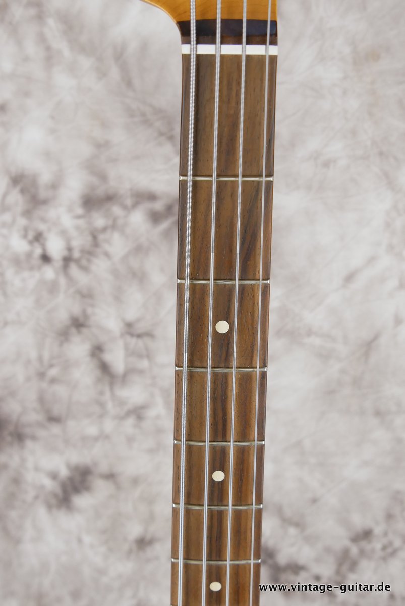 Fender-Jazz-Bass-60s-Reissue-roadworn-sunburst-007.JPG