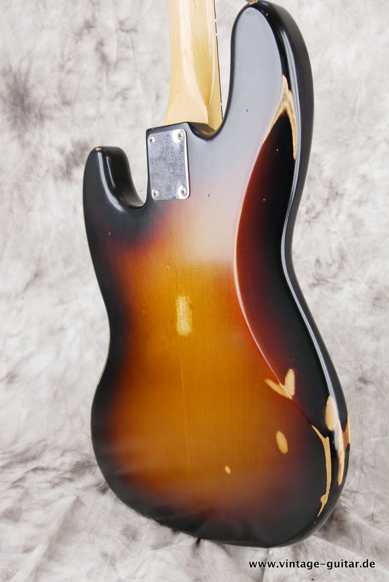 Fender-Jazz-Bass-60s-Reissue-roadworn-sunburst-012.JPG