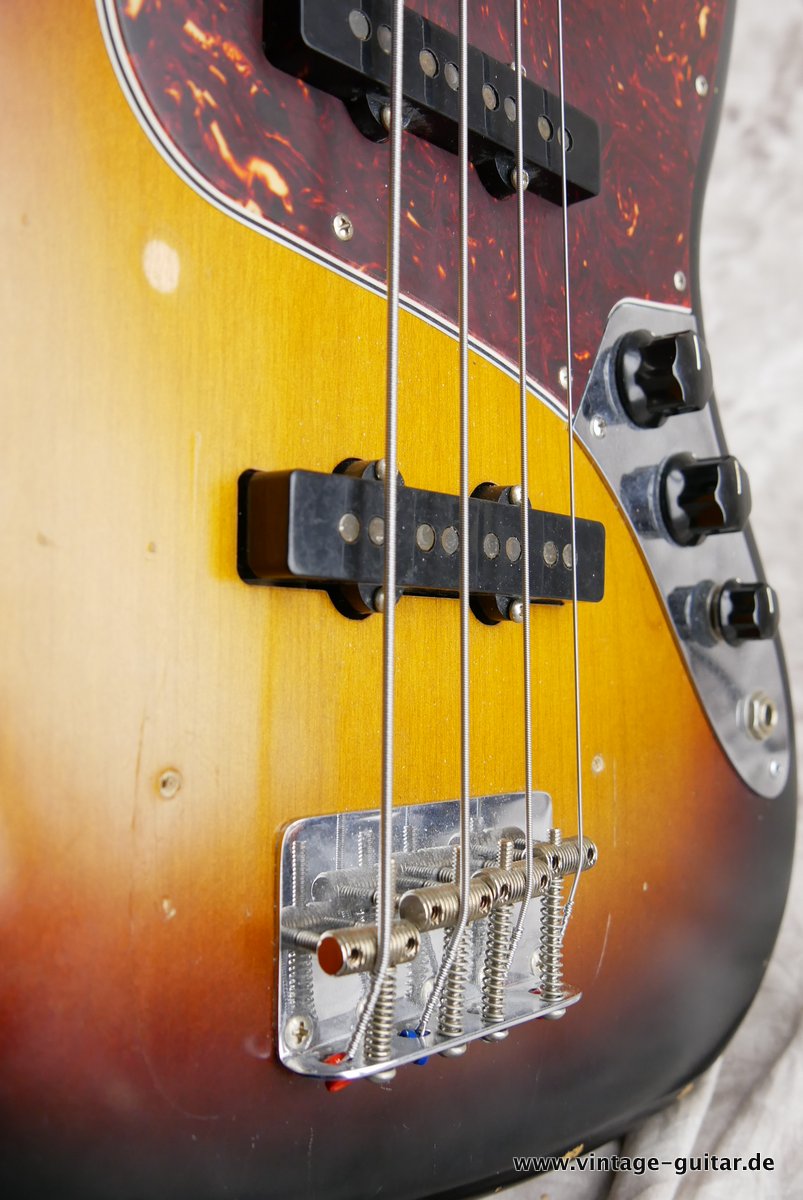 Fender-Jazz-Bass-60s-Reissue-roadworn-sunburst-015.JPG