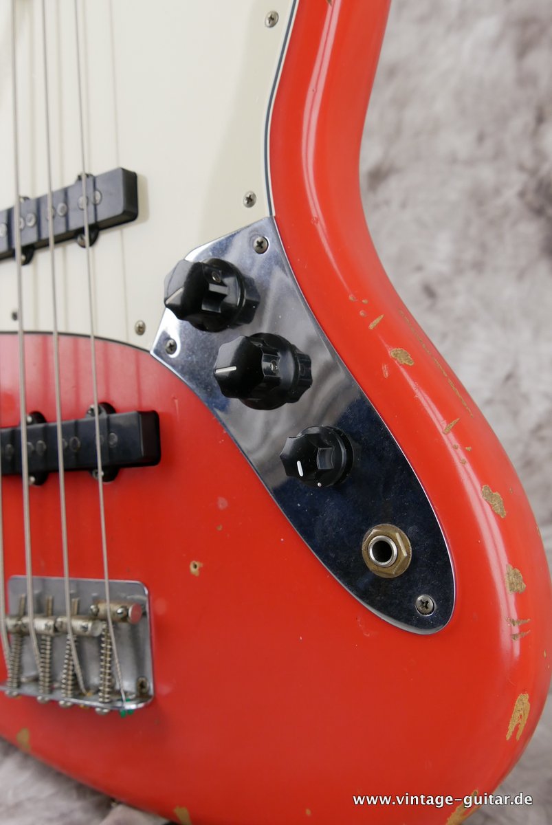Fender-Jazz-Bass-60s-reissue-sunburst-roadworn-015.JPG