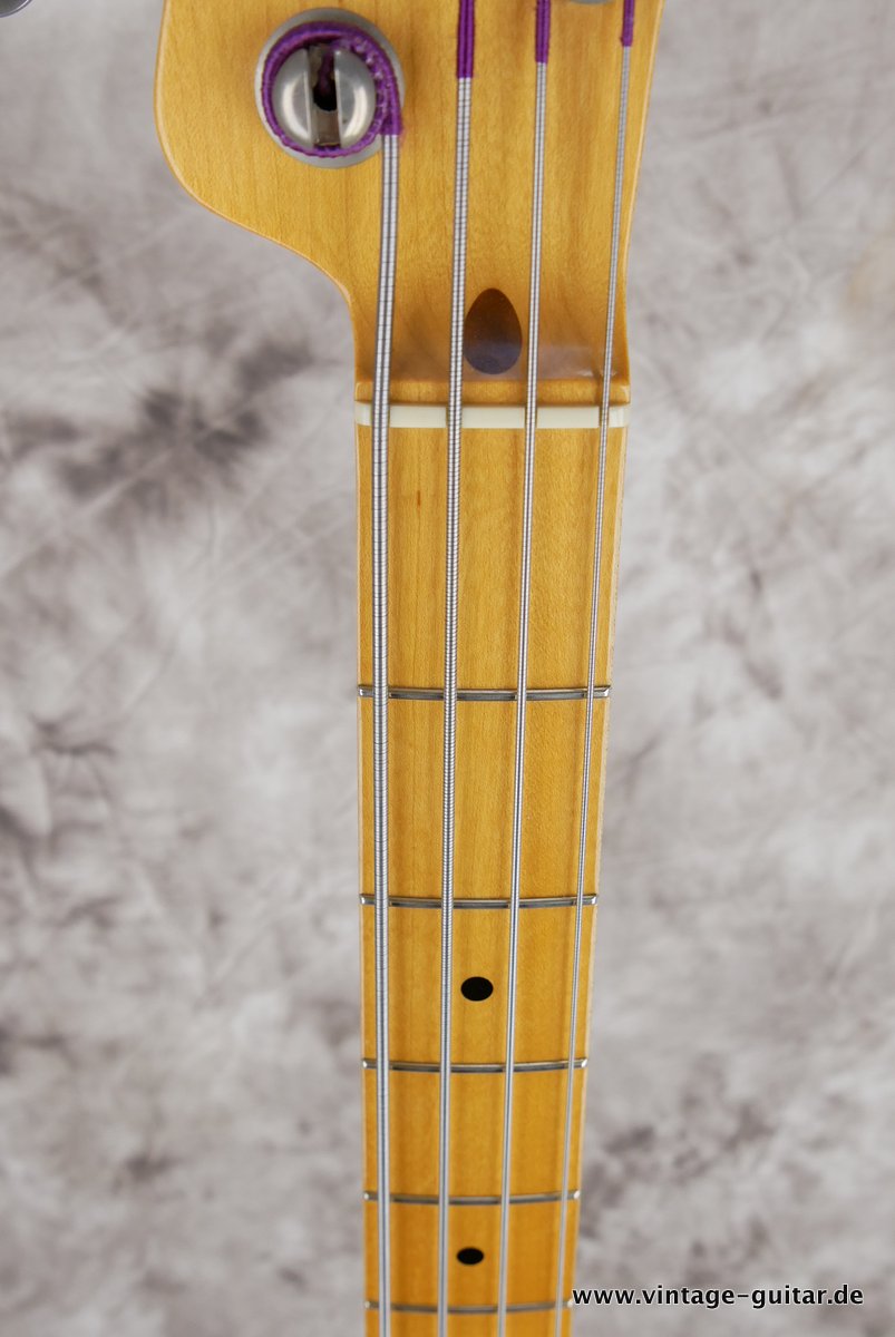 Fender-Precision-Bass-1955-Custom-Shop-Sting-2005-011.JPG