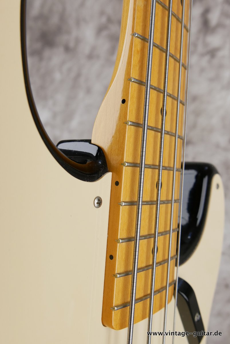 Fender-Precision-Bass-1955-Custom-Shop-Sting-2005-014.JPG