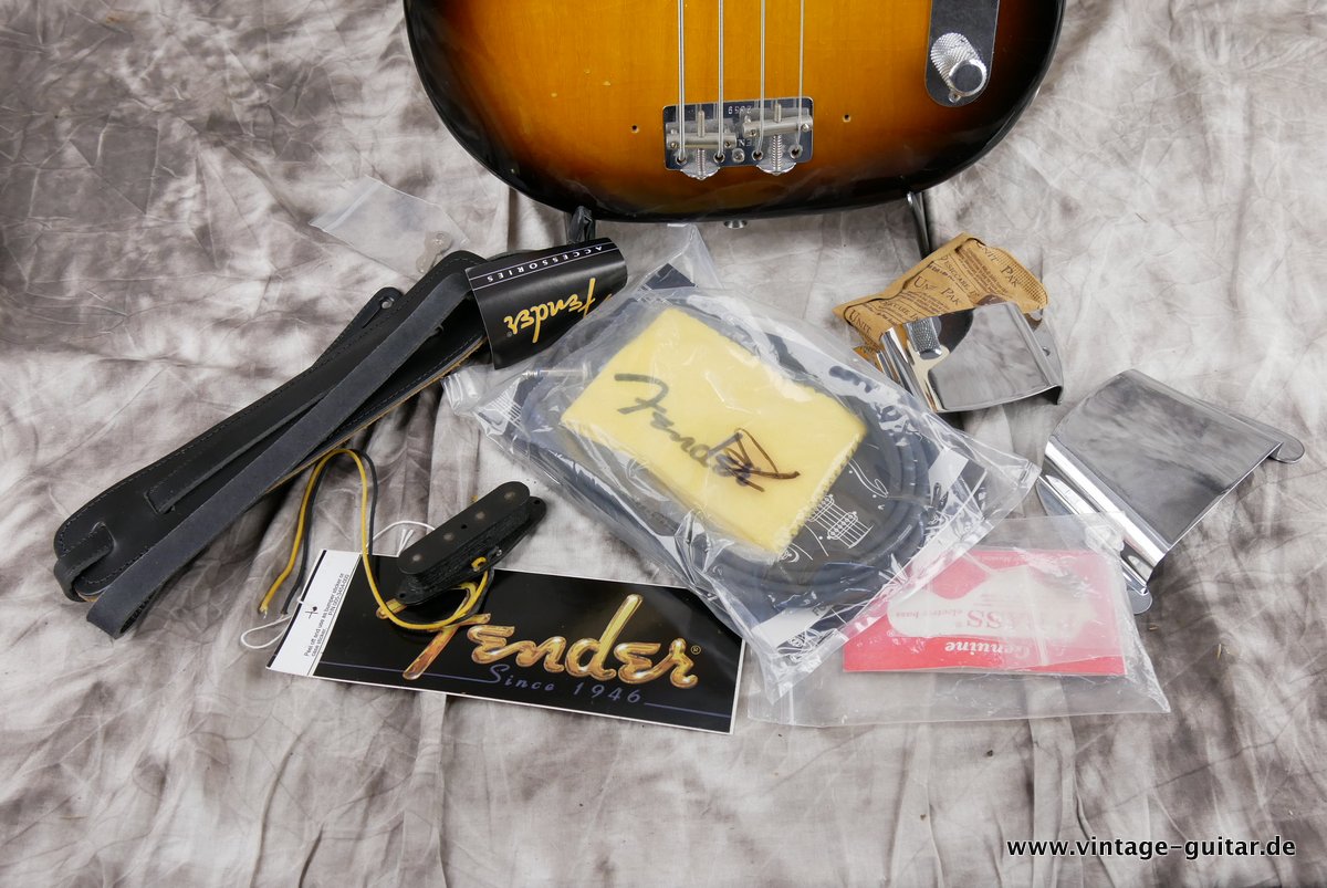 Fender-Precision-Bass-1955-Custom-Shop-Sting-2005-016.JPG