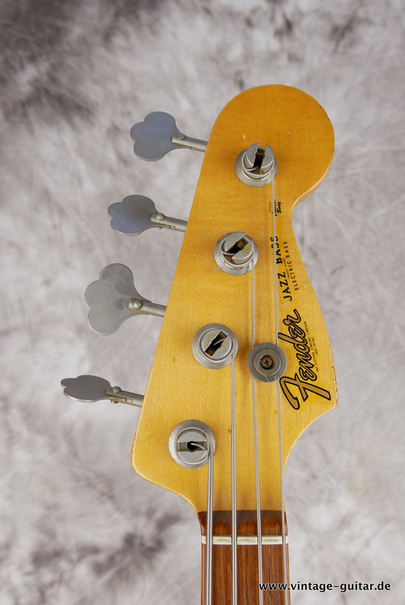 Fender-Jazz-Bass-1960s-Reissue-AVRI-Custom-Shop-1999-009.JPG