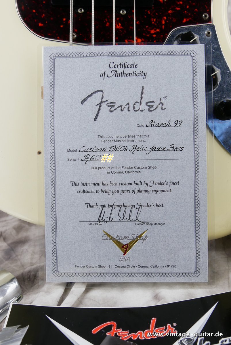 Fender-Jazz-Bass-1960s-Reissue-AVRI-Custom-Shop-1999-019.JPG