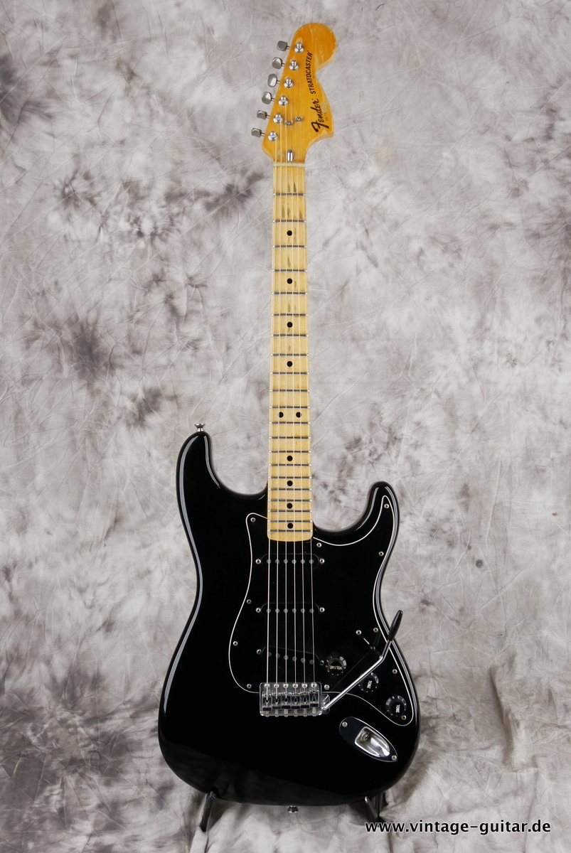 Fender_Stratocaster_black_1976-001.JPG