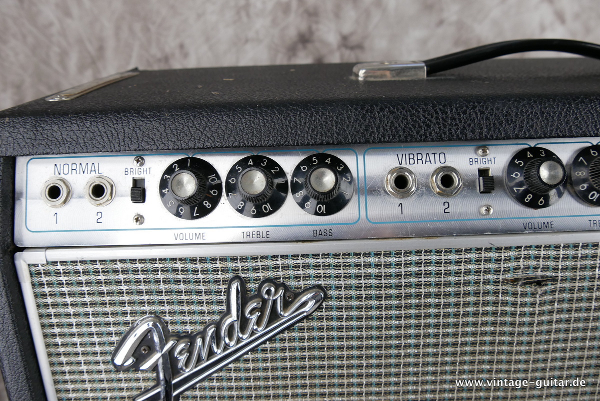 Fender_Super_Reverb_silverface_alutrim_1968-005.JPG