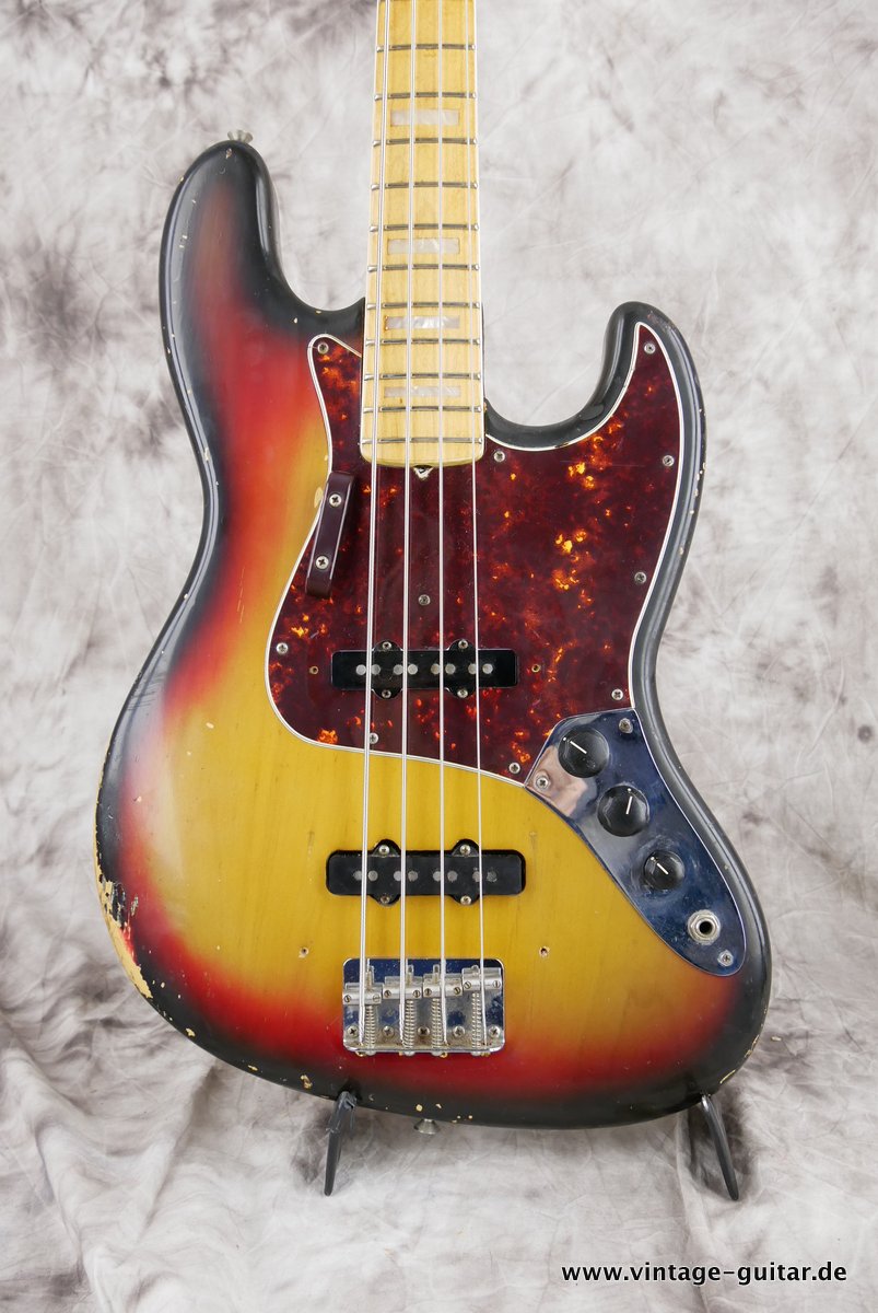 img/vintage/4246/Fender-Jazz-Bass-1974-sunburst-002.JPG