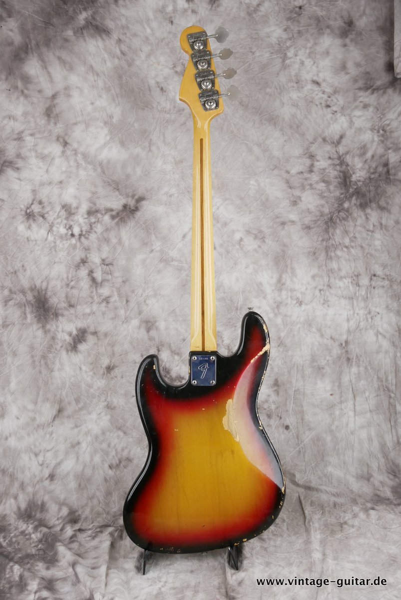 img/vintage/4246/Fender-Jazz-Bass-1974-sunburst-003.JPG