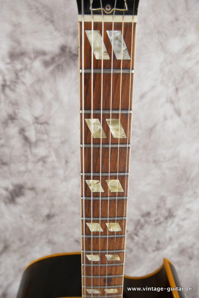 Gibson-ES-175D-1968-sunburst-009.JPG