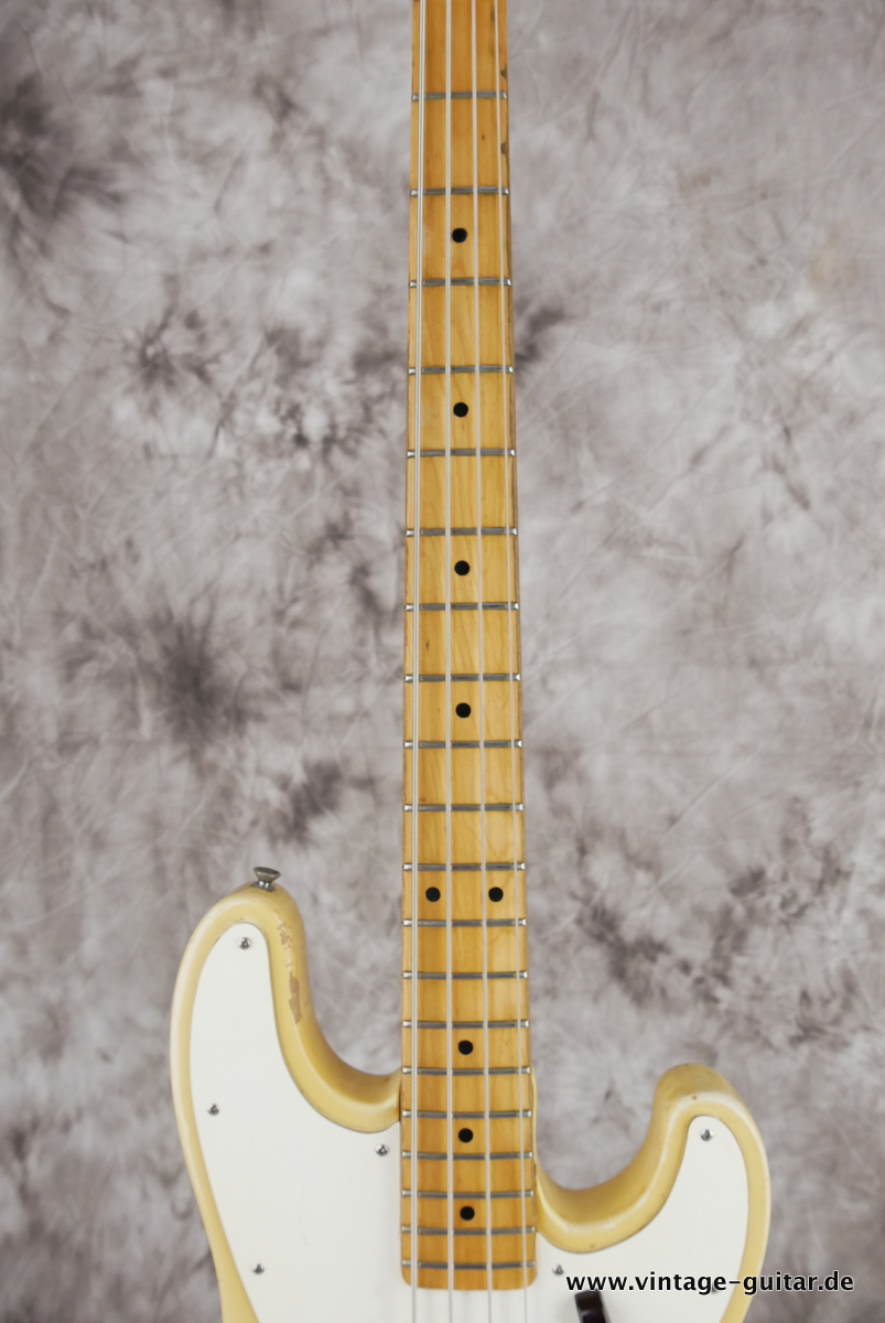 Fender_Telecaster_Bass_blonde_1970-009.JPG