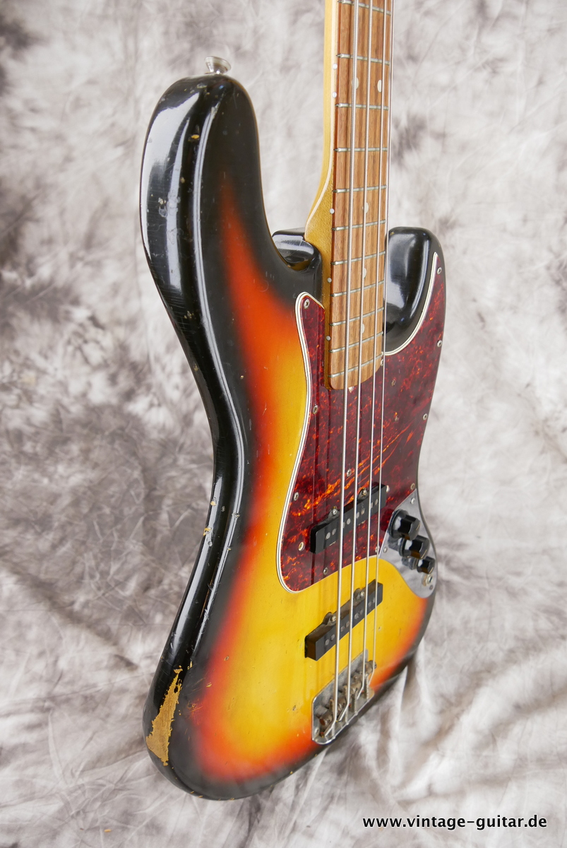 Fender_Jazz_Bass_sunburst_1965-005.JPG