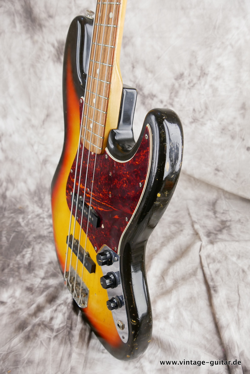 Fender_Jazz_Bass_sunburst_1965-006.JPG