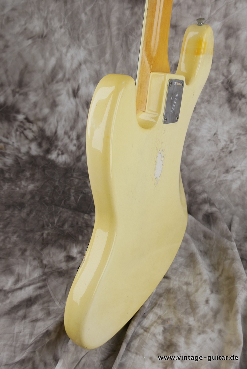 img/vintage/4259/Fender_Jazz_Bass_olympic_white_1966-007.JPG