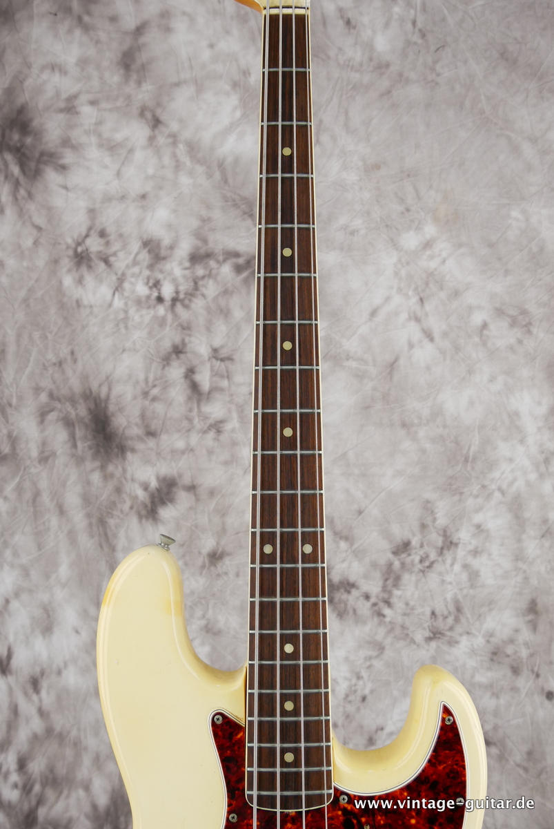 img/vintage/4259/Fender_Jazz_Bass_olympic_white_1966-011.JPG