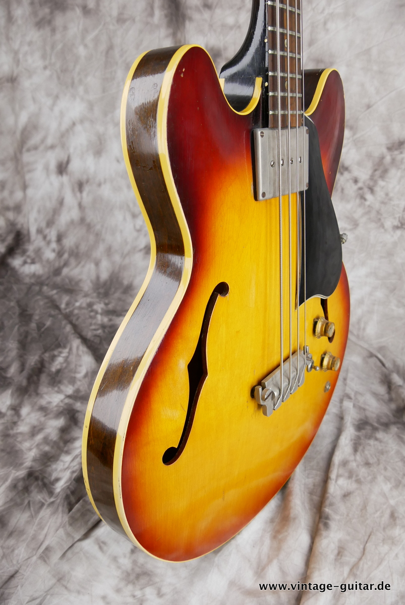 Gibson_EB_2_sunburst_1964-005.JPG