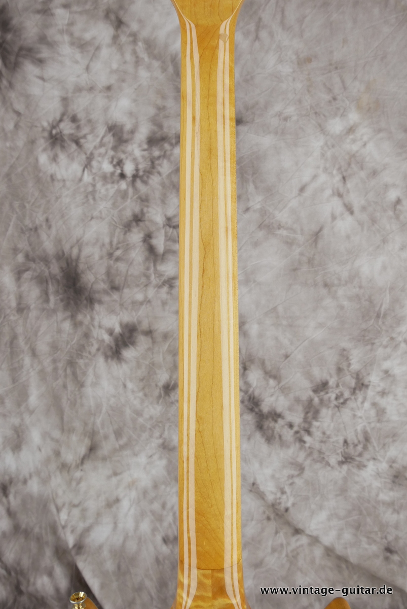 img/vintage/4265/Carvin_DC_160_lefthand_curly_maple_1987-012.JPG