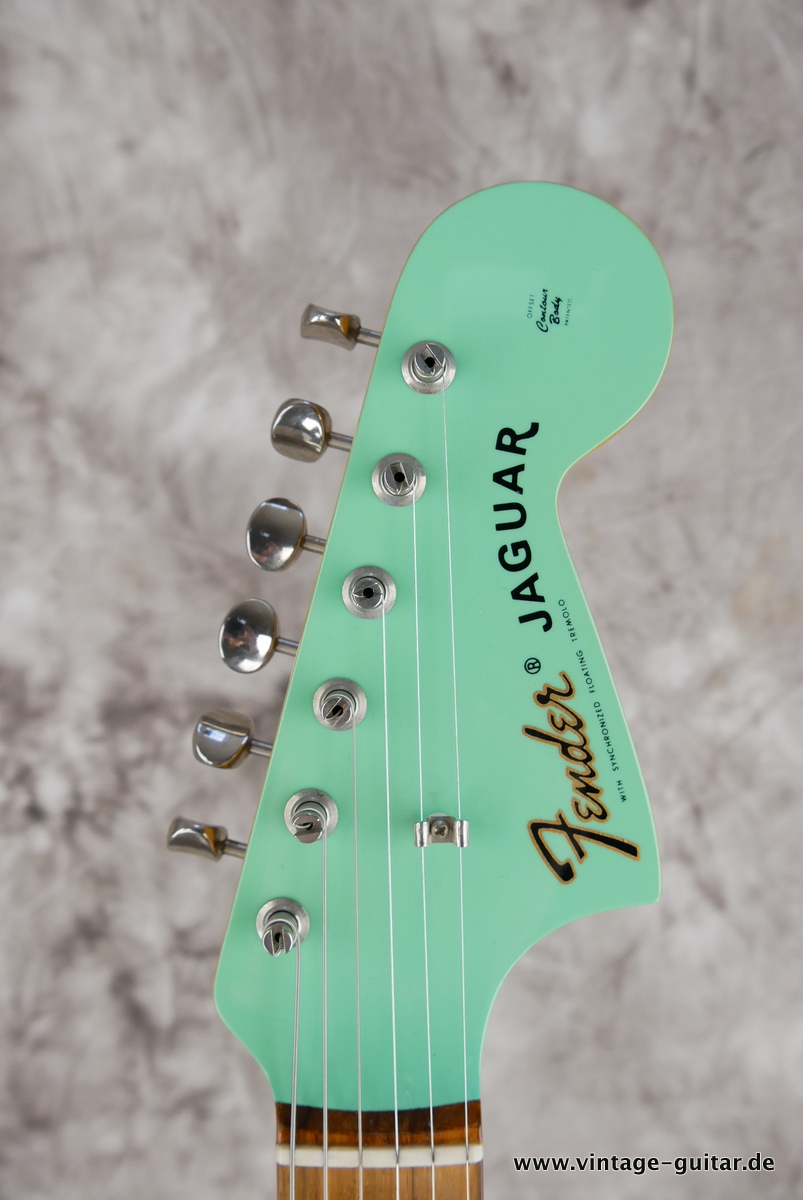 Fender_Jaguar_green_Japan_1993-009.JPG