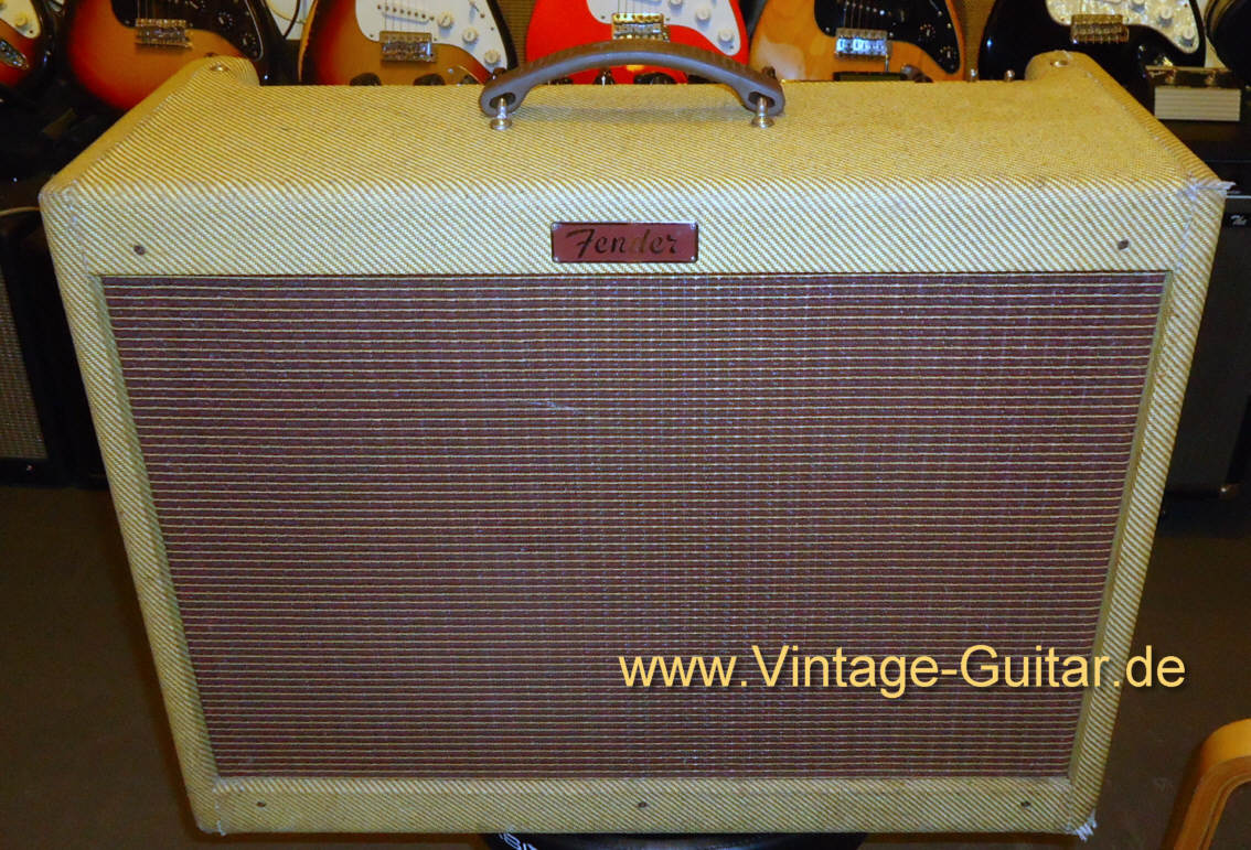 Fender-Blues-Deluxe-Tweed-a.jpg