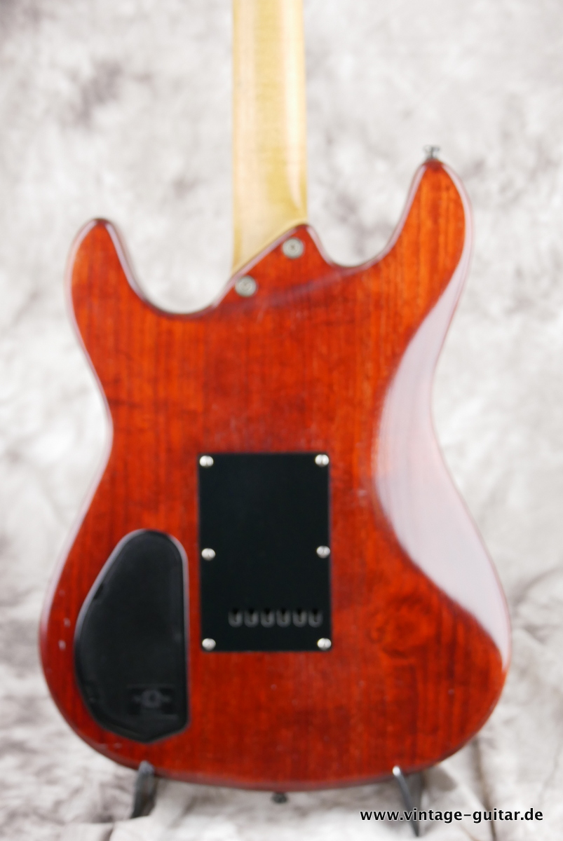 Framus_Diablo_transparent_cherry_red_1995-004.JPG