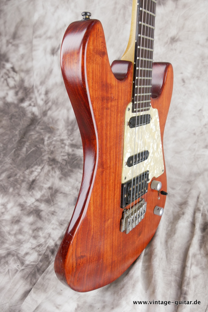 img/vintage/4271/Framus_Diablo_transparent_cherry_red_1995-005.JPG