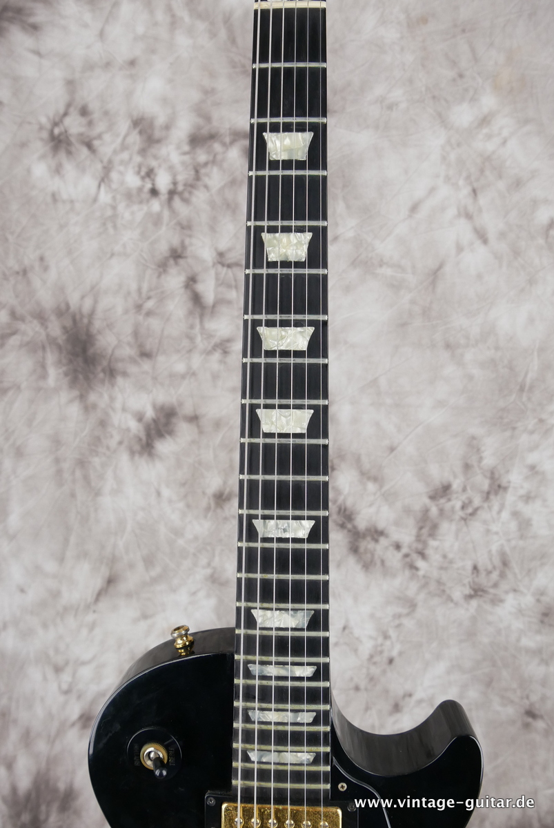 Gibson_Les_Paul_Studio_black_1993-011.JPG