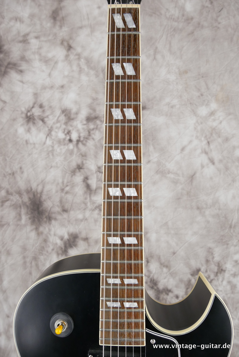 Epiphone_ES_175_Premium_black_2014-011.JPG