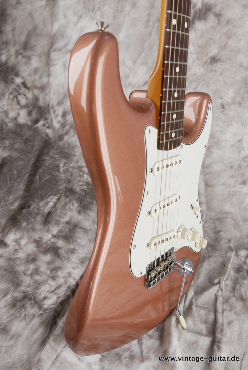 Fender_Stratocaster_classic_60_Mexico_burgundy_mist_metallic_1998-005.JPG