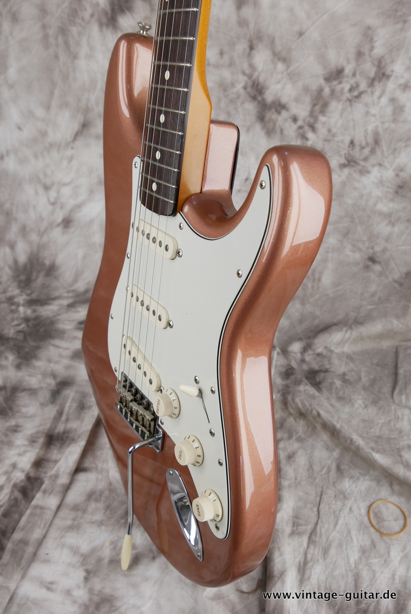 Fender_Stratocaster_classic_60_Mexico_burgundy_mist_metallic_1998-006.JPG