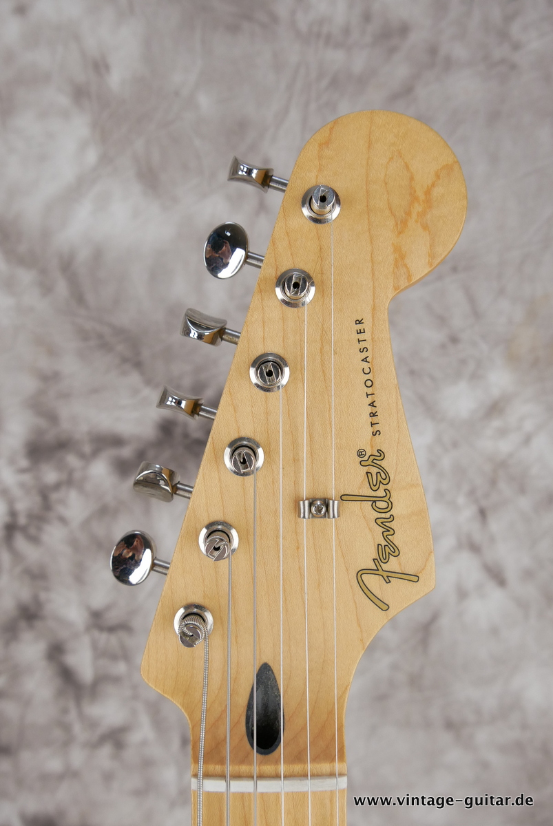 Fender_Stratocaster_Jimmie_Vaughan_olympic_white_2017-009.JPG