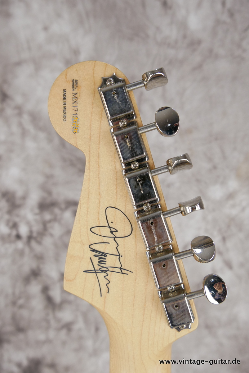 Fender_Stratocaster_Jimmie_Vaughan_olympic_white_2017-010.JPG