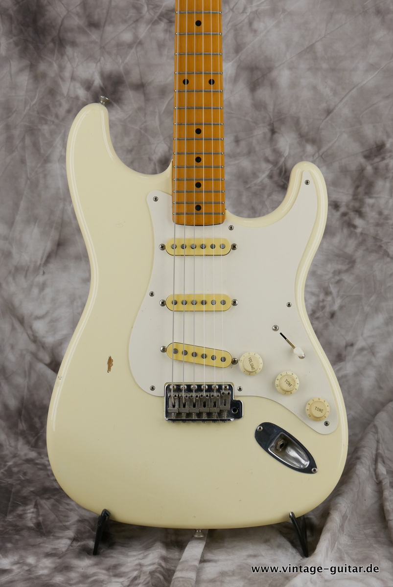 img/vintage/4289/Fender_Stratocaster_50s_vintage_Japan_olympic_white_1993-003.JPG