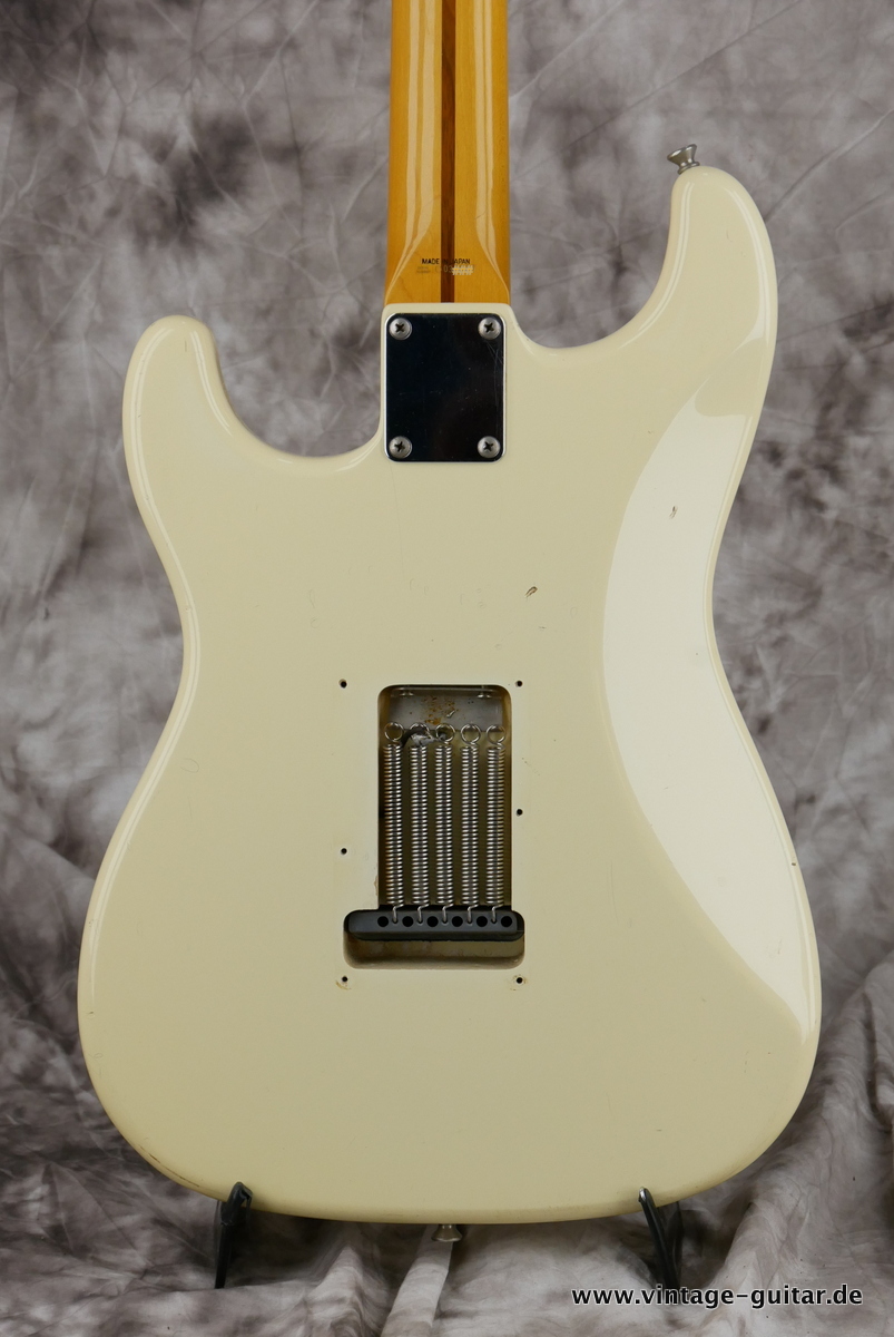 img/vintage/4289/Fender_Stratocaster_50s_vintage_Japan_olympic_white_1993-004.JPG