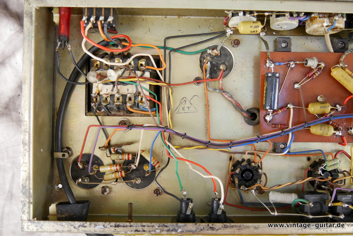 img/vintage/4293/Selmer_Treble_n_Bass_Mk_III_1970-009.JPG