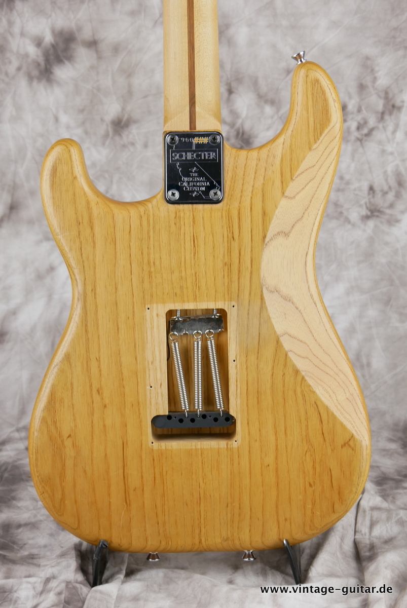 Schecter_california_custom_natural_1995-004.JPG