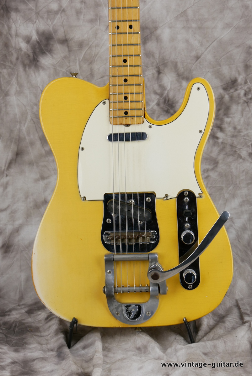 Fender_Telecaster_Bigsby_blonde_1968-003.JPG