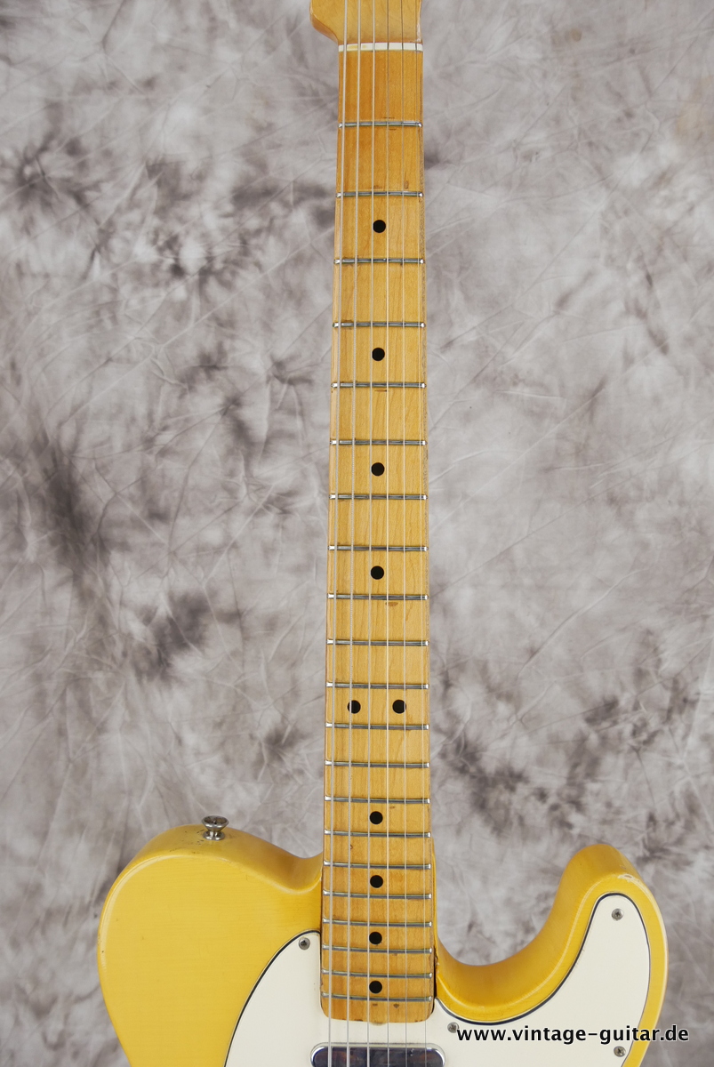 Fender_Telecaster_Bigsby_blonde_1968-011.JPG